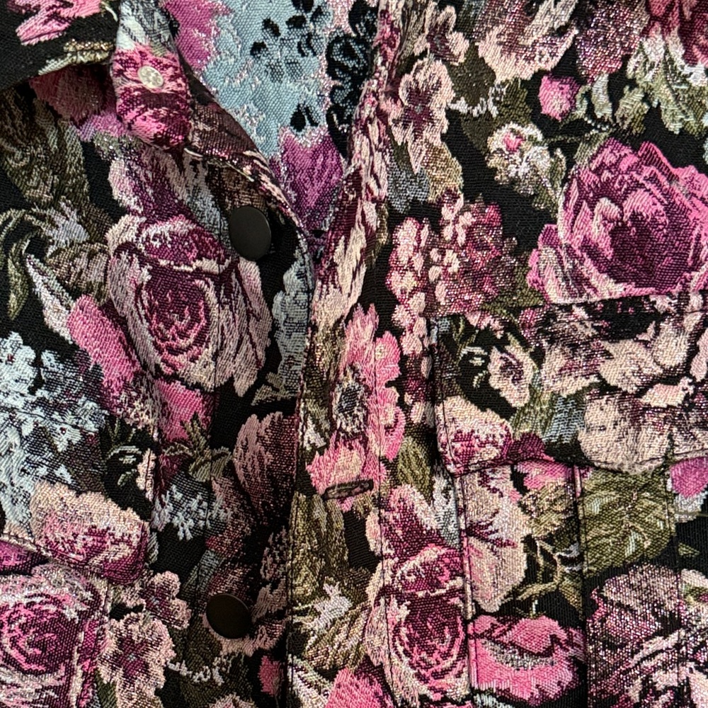 Floral Cropped Jacket - Picture 3 of 5